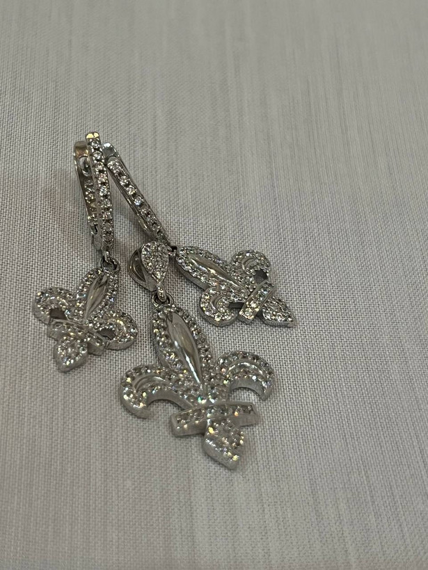 نیم ست نقره زنانه طرح گل با نگین اتمی – کد 125NS